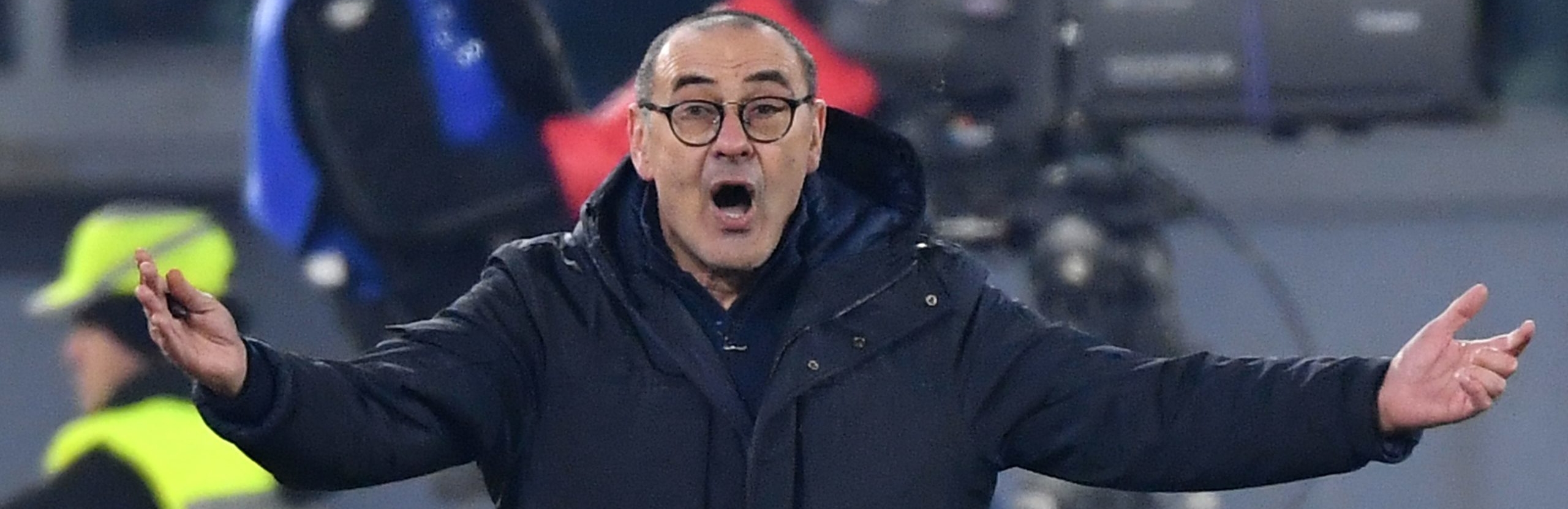 Dal mercato che non c'è a Sarri bersaglio facile dei 