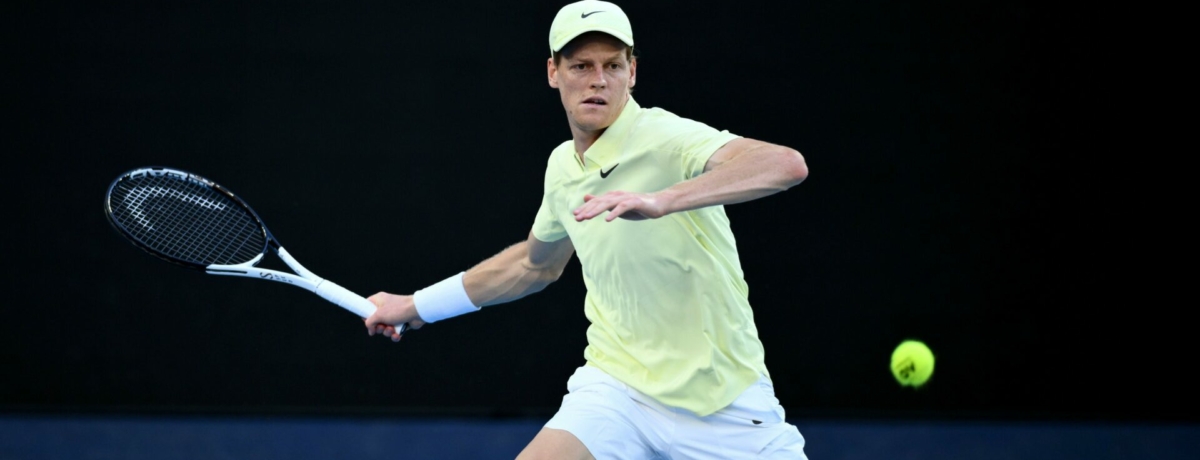 Pronostici tennis oggi: a Melbourne Sinner largamente favorito su Rune