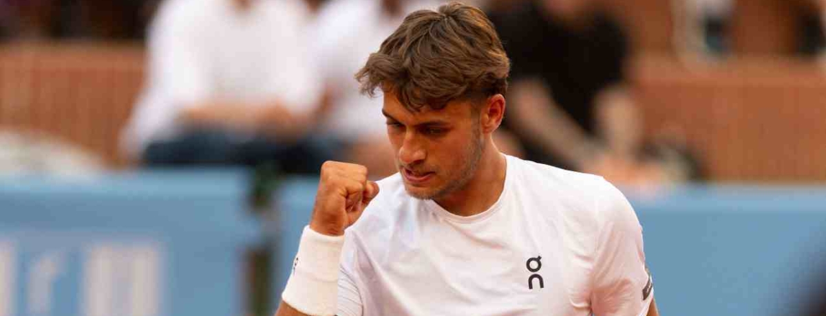 Pronostici tennis oggi: Atp Amburgo, Cobolli parte con un turno agevole