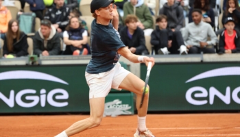 Pronostici tennis oggi: al debutto a Parigi Sinner è favorito